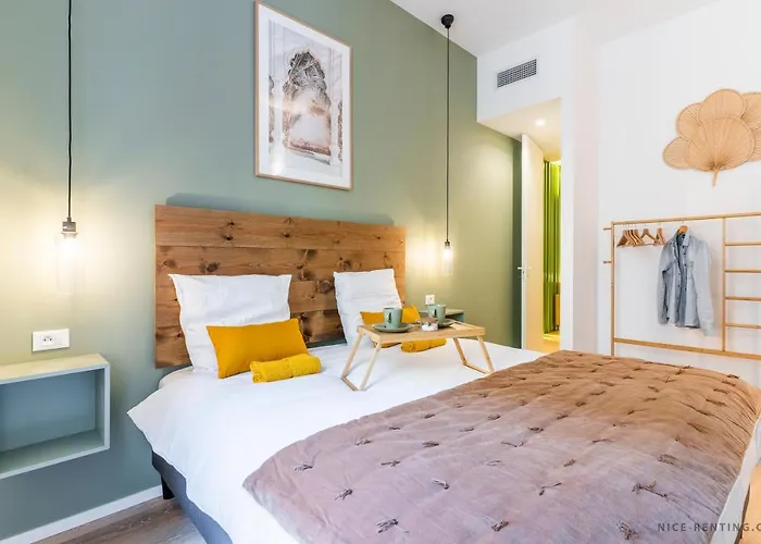 Nice Renting - Bavastro - Luxurious Loft - 2 Bedroom - Ac - Balcony - Trendy Neighborhood