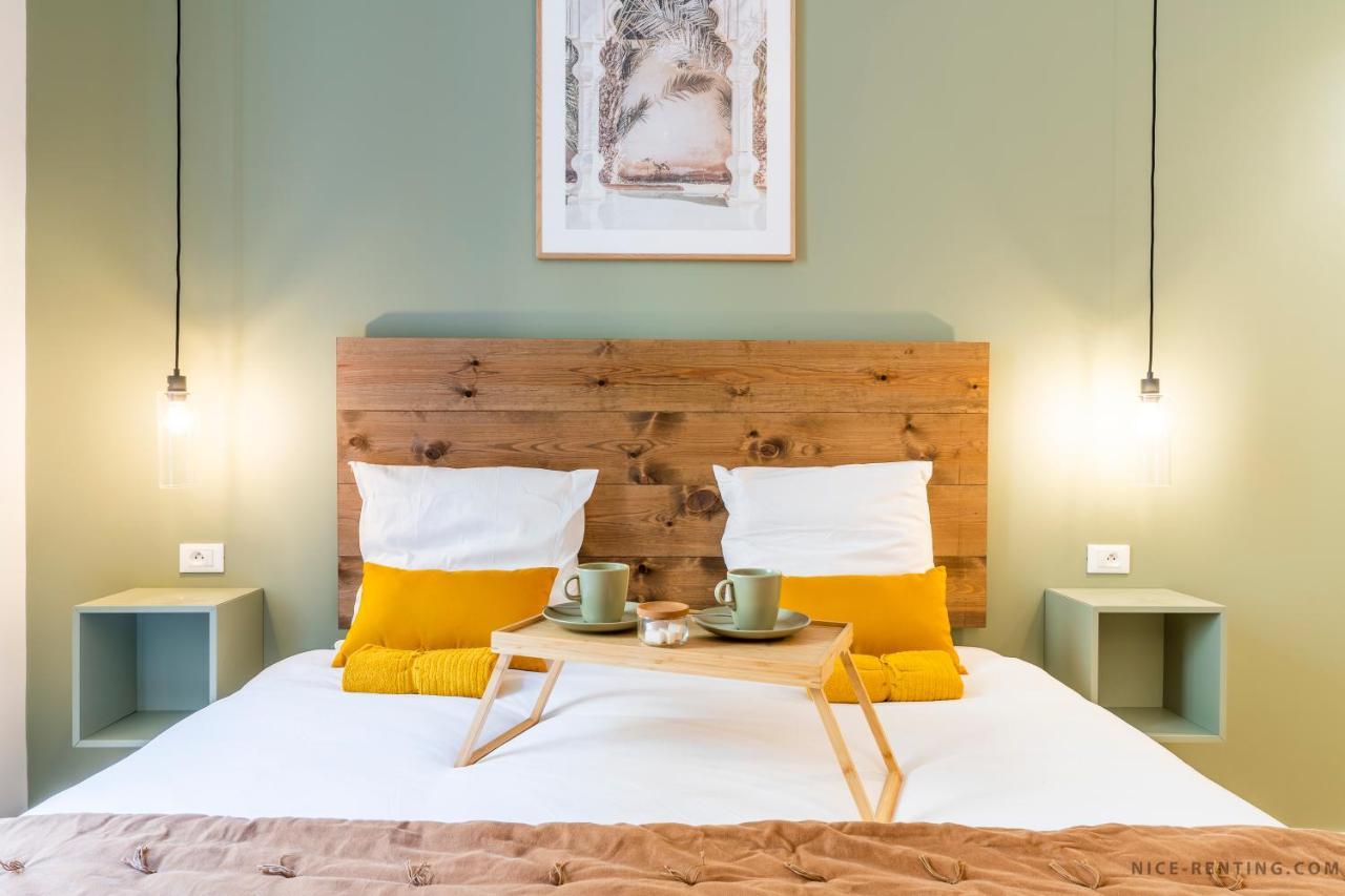 Renting - Bavastro - Luxurious Loft - 2 Bedroom - Ac - Balcony - Trendy Neighborhood Apartamento