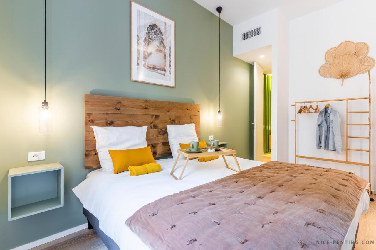 Appartement Renting - Bavastro - Luxurious Loft - 2 Bedroom - Ac - Balcony - Trendy Neighborhood *